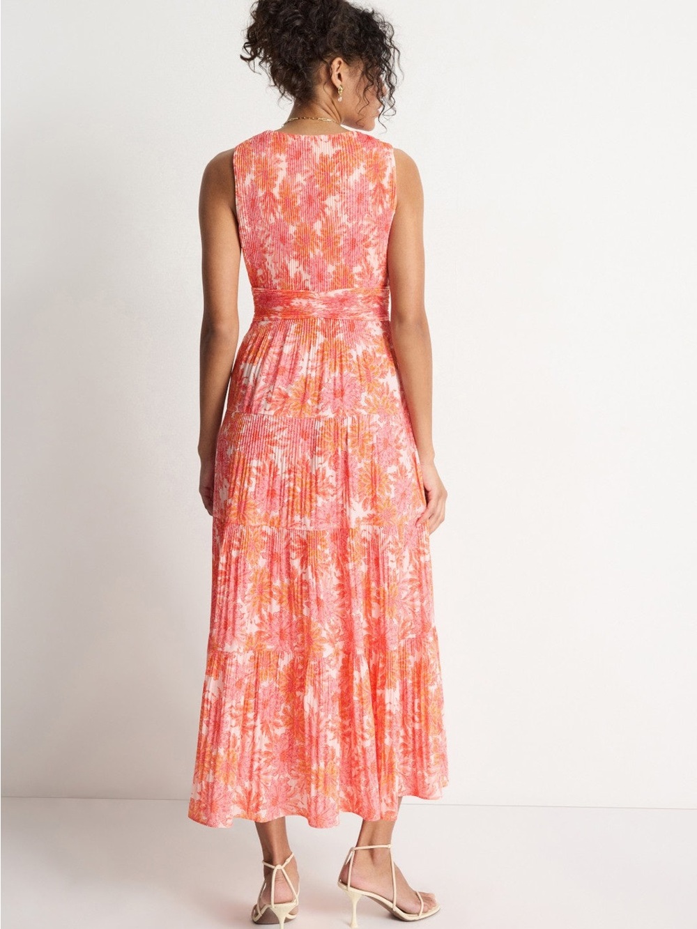 10 Crosby Derek Lam Pink and Orange Floral Deep V Maxi Dress - Picture 2 of 6